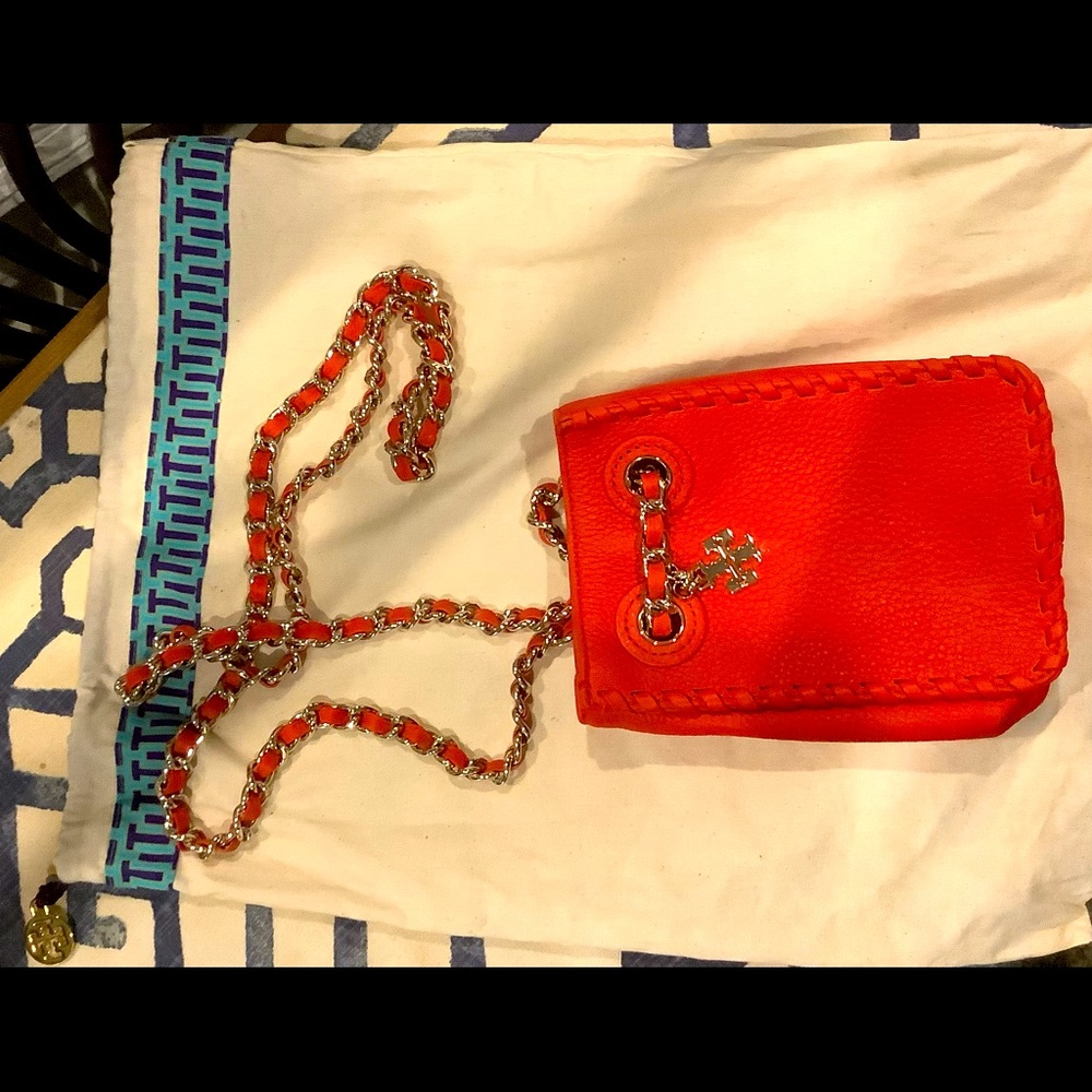 Nearly new. Tory Burch mini shoulder bag - leather